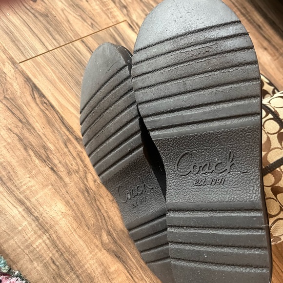 Coach boots new size 8 - Picture 3 of 13